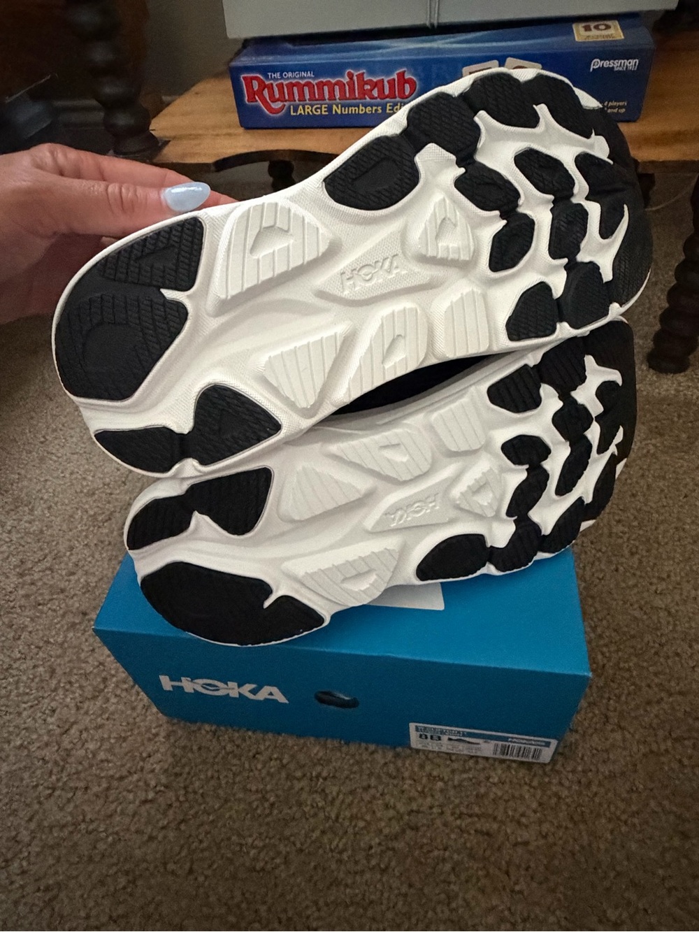 Hoka Clifton 11 - Picture 2 of 2
